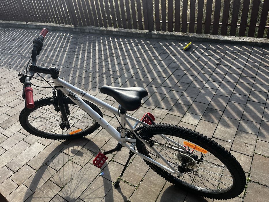 Vand bicicleta rockrider 300 pentru copii