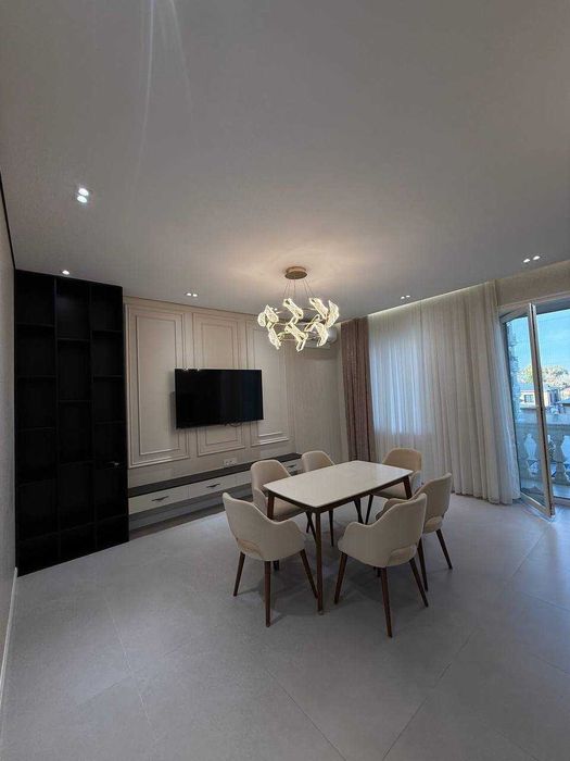 Сдаётся Укомплектованная 3-х Евроквартира в ЖК Лондон 130м2(N188)