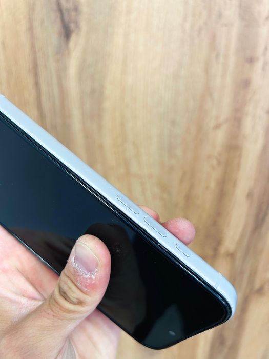 Продам обменяю Iphone 17 pro