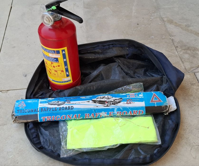 Срочно продаётся автомобильный набор