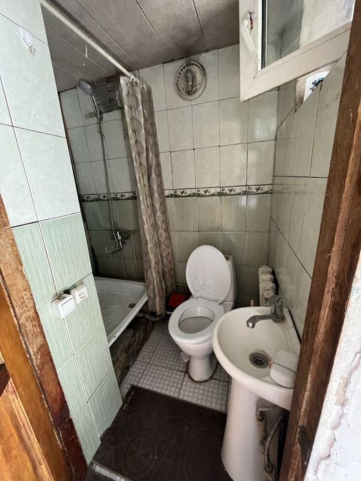 1 комнатная времянка в центре