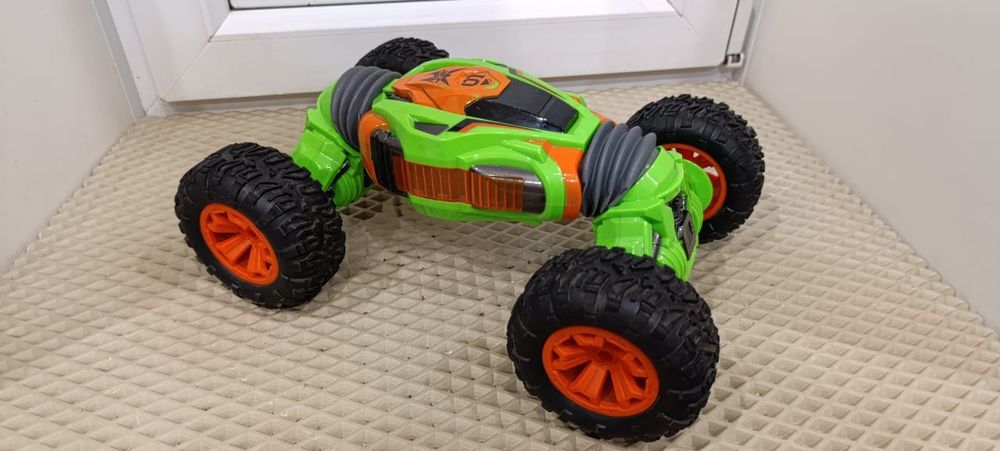 Перевёртыш на радиоуправлении