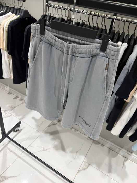 Pantaloni scurti Represent calitate Premium