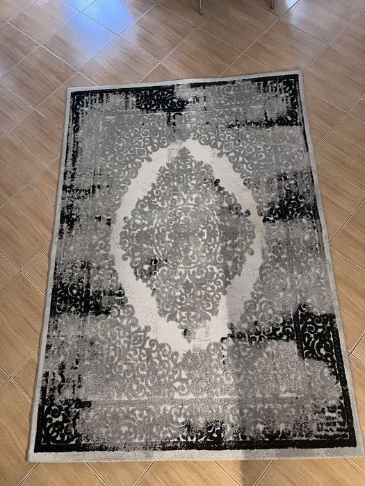 Килим 170x120cm, много добро състояние