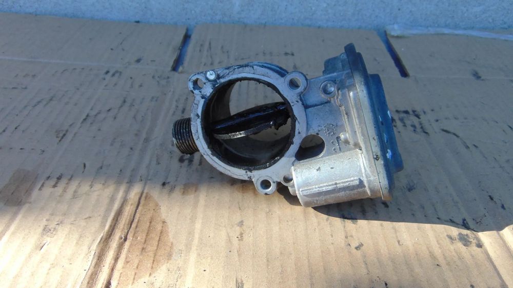 Clapeta acceleratie BMW Seria 1 E87 2.0 diesel an 2009 cod 780437301