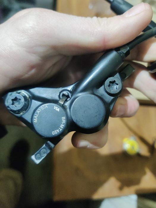 Set frame 4 pistoane Shimano bl4100 mt420