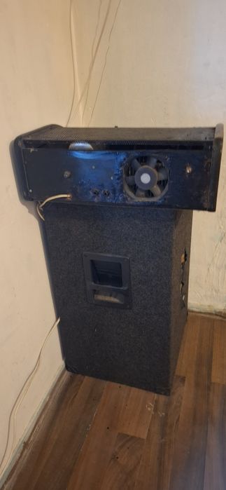 De vânzare două mixere funcționale fac si schimb