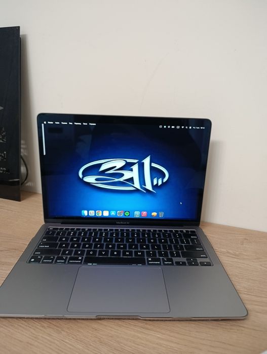 MacBook Air M1 (92% АКБ) + Идеальный комплект