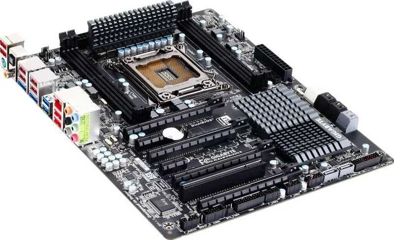 Дъно Дънна платка GIGABYTE GA-X79-UD3 2011 DDR3 OVERCLOCK
