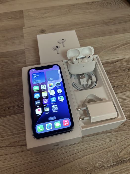 Apple  iPhone 13  + Airpods Pro 2