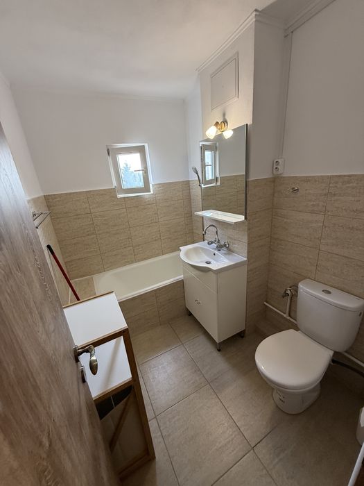 Apartament 2 camere de închiriat