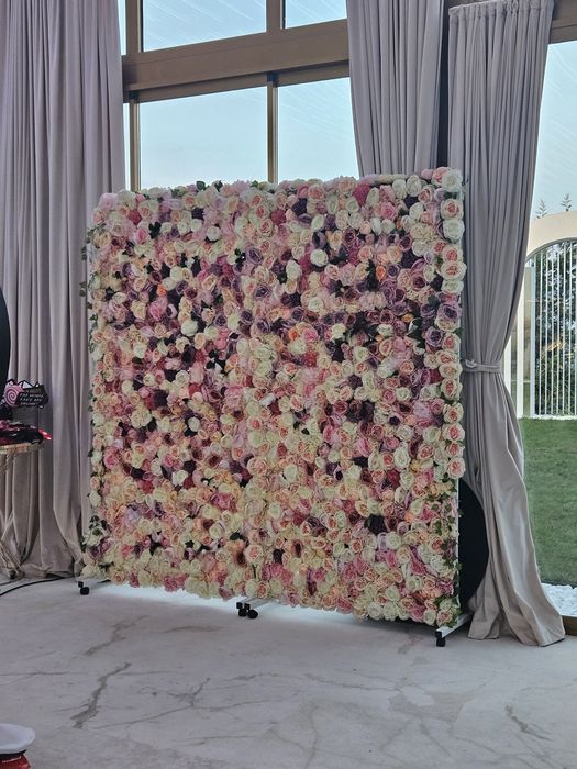 Panou floral de vanzare 2.200 lei