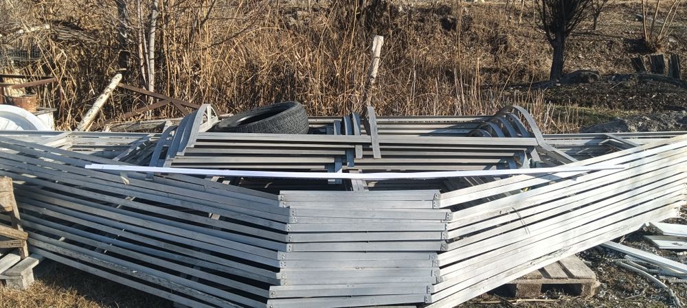 Теплица сотилади