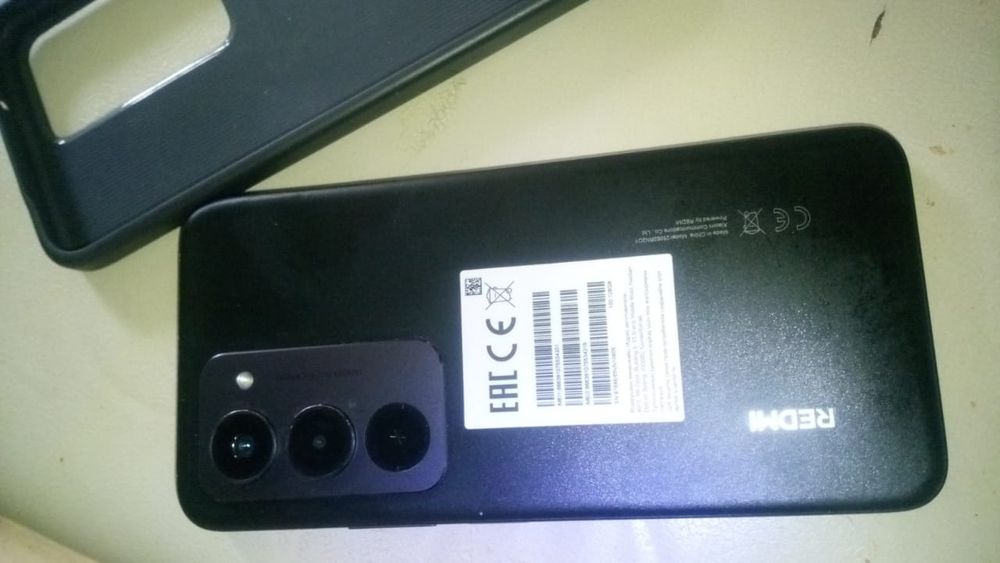 Продам телефон Redmi 15,на 128гб.