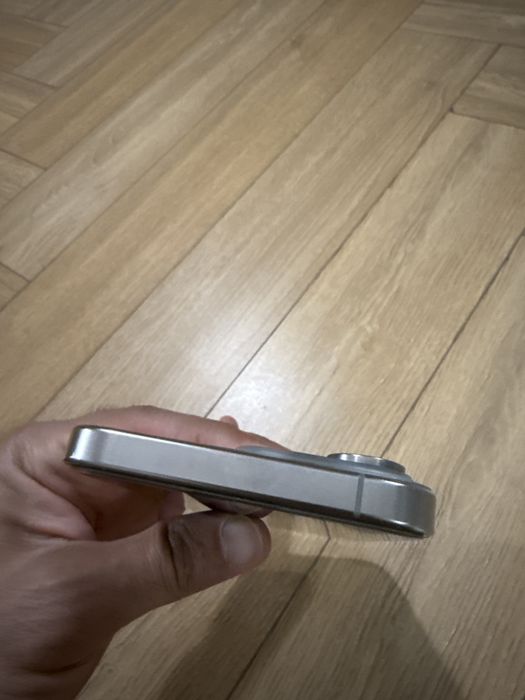 Iphone 15 pro max 512