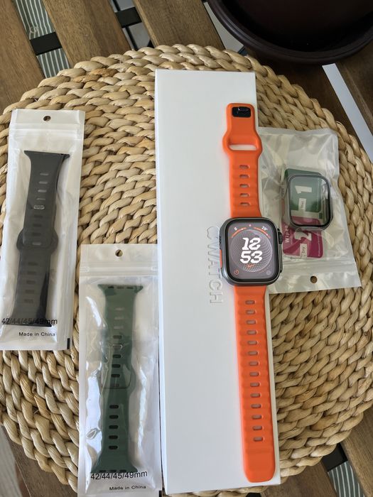 Apple Watch Series 8  45 mm