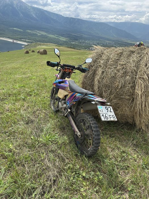 Мотоцикл Hengjian cb250f