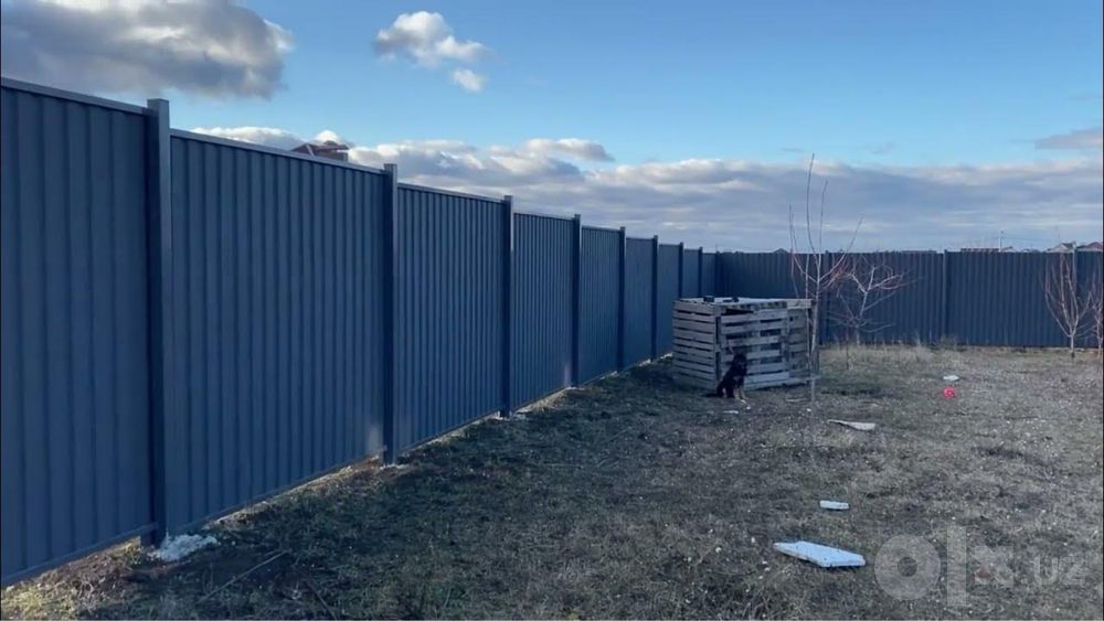 Заборы из металлопрофиля и металлические жалюзийные заборы под заказ