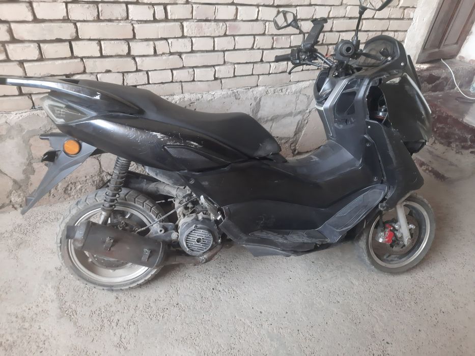 Motosikl benzinli holati o'rtacha