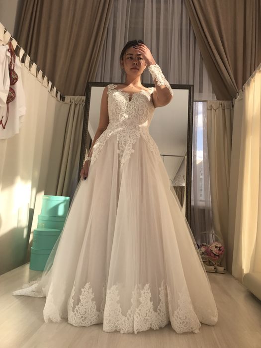 Свадебное платье