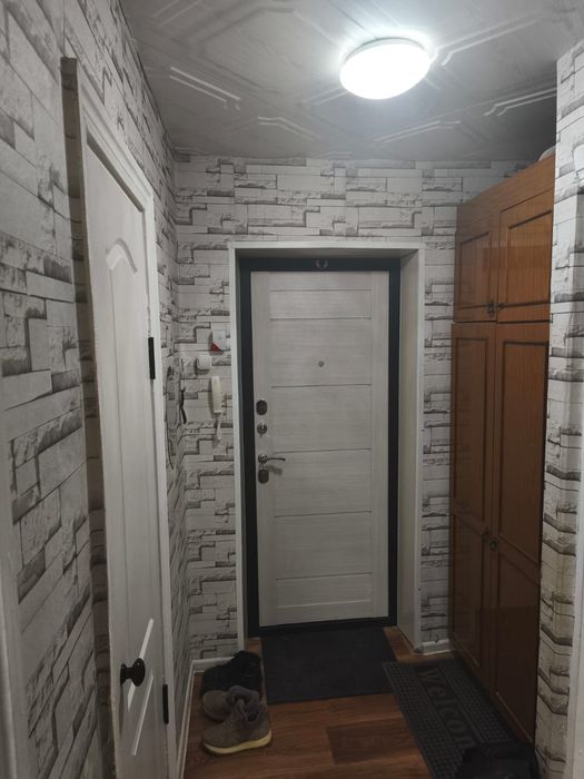 Срочно 1ком.кв.район гор. Парка.