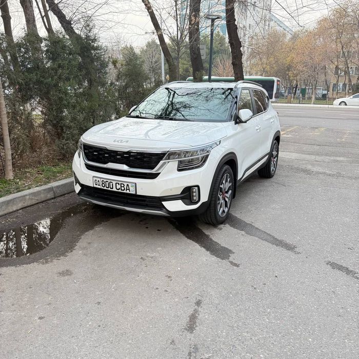 Kia Seltos 2021 (3 позиция) родная краска