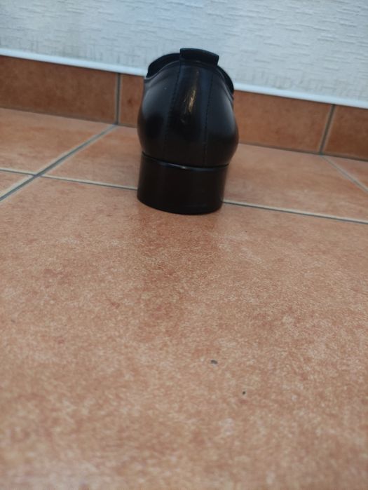 Туфли мужские, кожаные, одевал несколько раз на мероприятия.