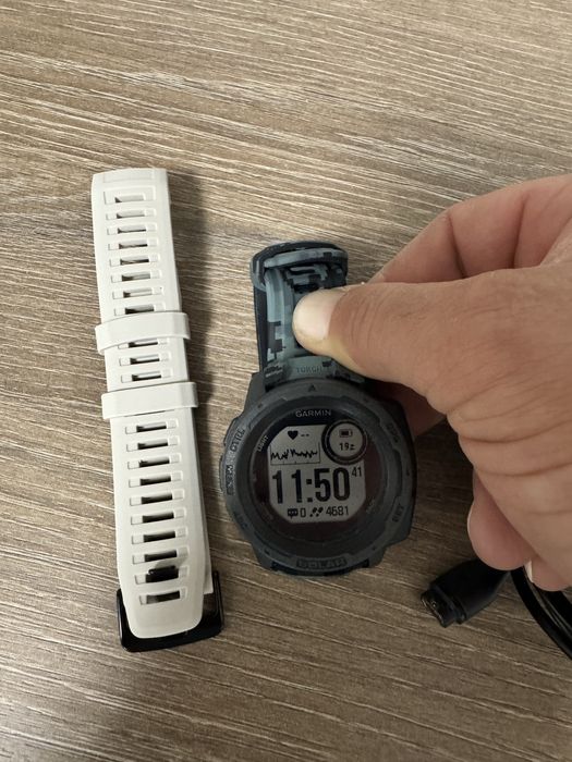 Vand ceas Garmin instinct solar