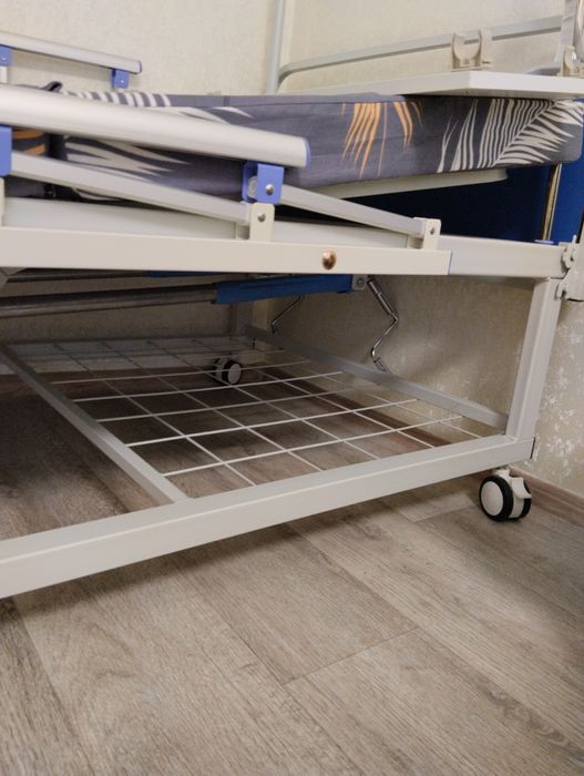 Кровать для лежичих