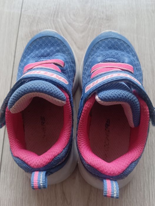 Маратонки Skechers и Puma 22/23 номер