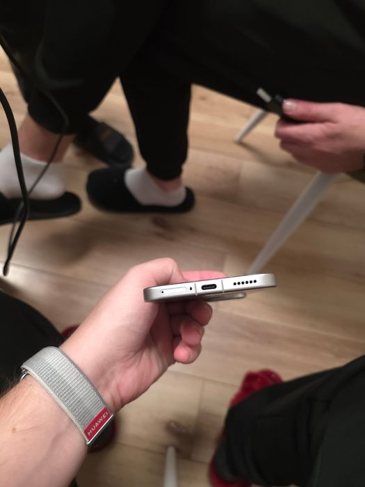 Vând/Schimb Xiaomi 15t pro 12/256gb