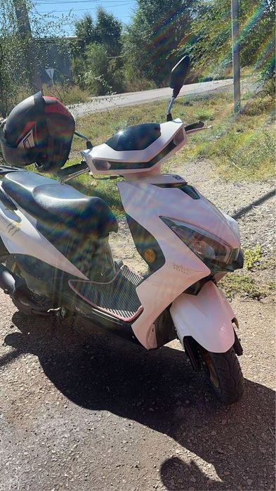 Продаи скутер м8