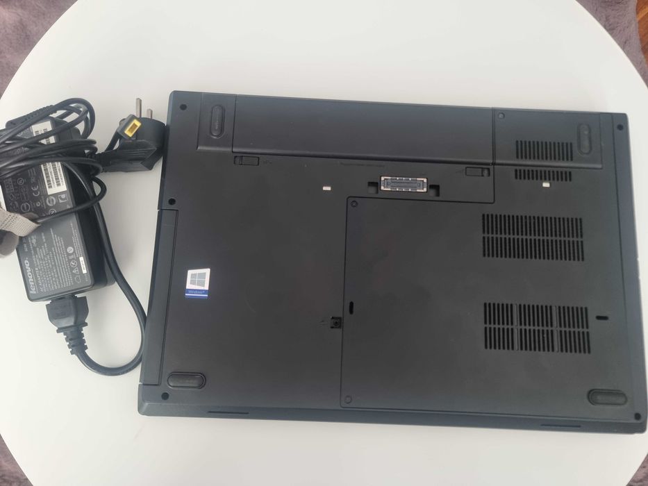 Laptop lenovo thinkpad l570 i5 6200u 8gb ddr4 ssd 128gb