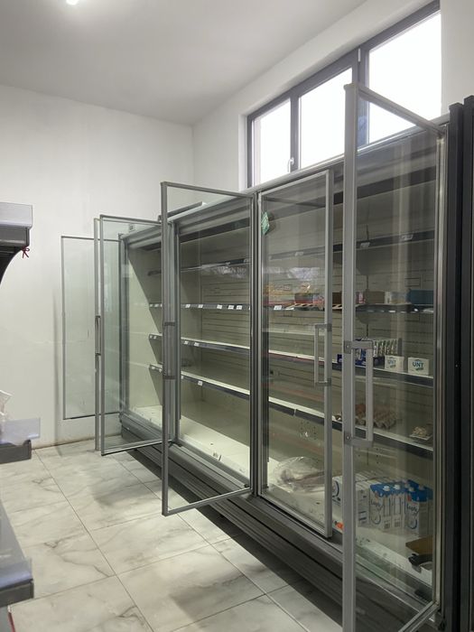 Vand frigider comercial