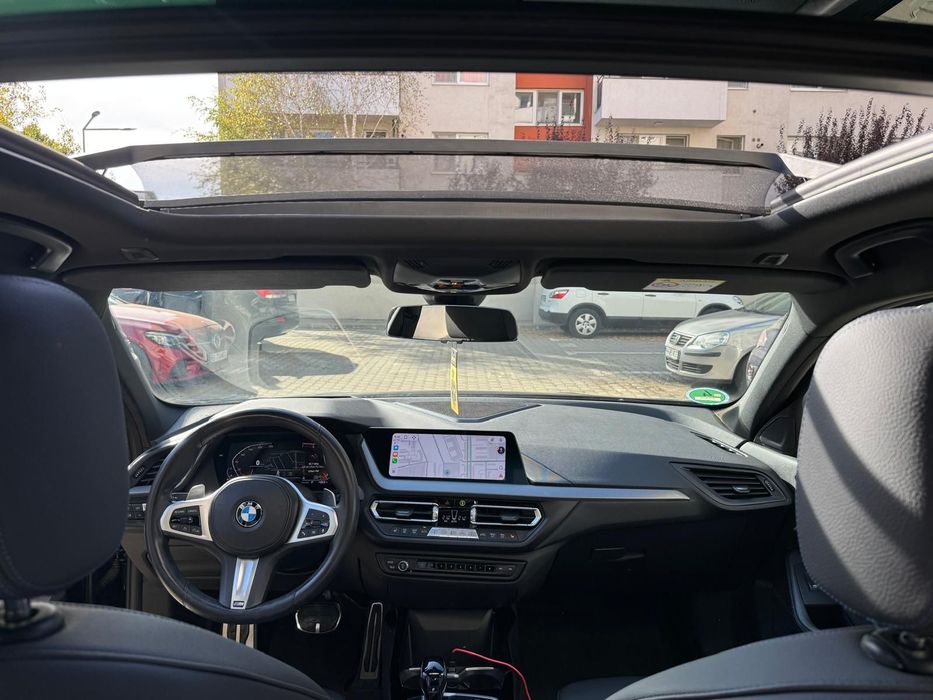 BMW Seria 1 2021 benzină, 28.448 € — imagine 2