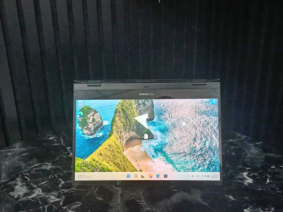 Noble Amanet - Laptop 2 in 1 Asus ZenBook Flip S i7-1165 TouchScreen