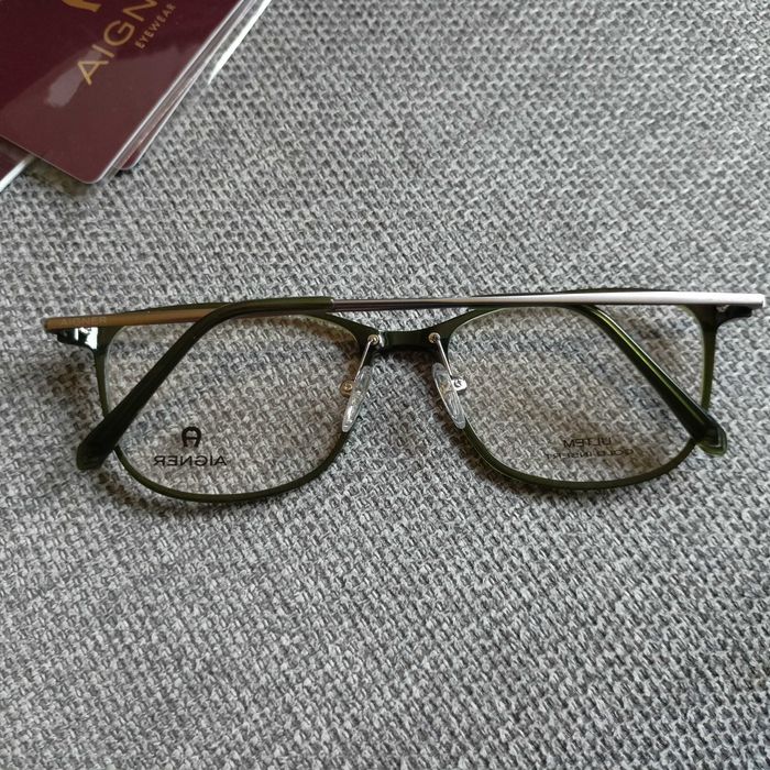 Дамска диоптрична рамка Aigner (Germany), произведена в Южна Корея (OLD MONEY STYLE)