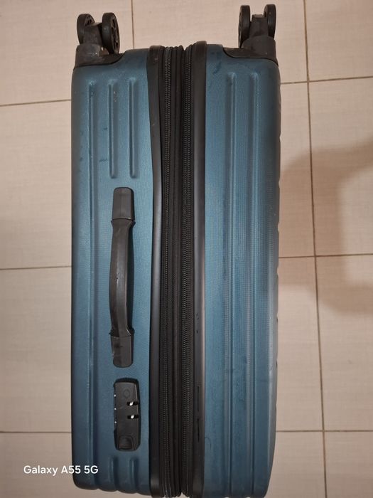 Чемодан 2 шт. размеры L и M