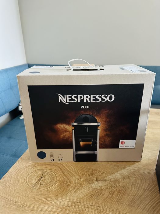 Ксфемашина Nespresso Pixie