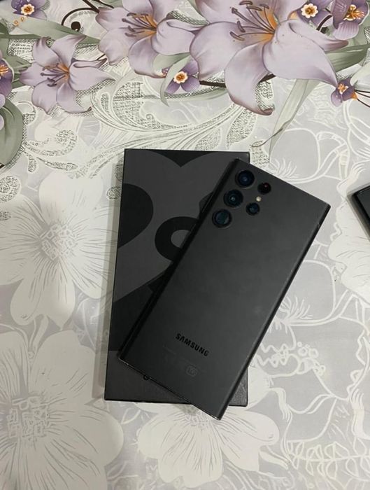 Samsung s22 ultra  256 гб срочно