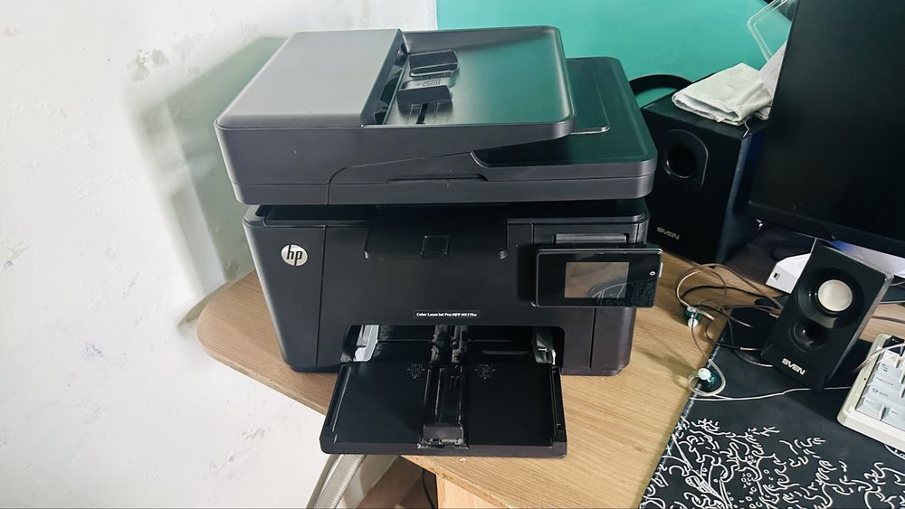 Принтер HP Color LaserJet Pro MFP M177fw
