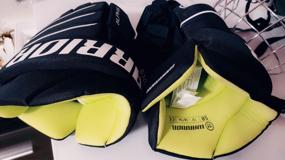 Хоккейная форма новая