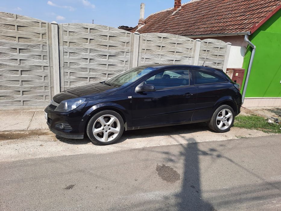 Opel astra H GTC