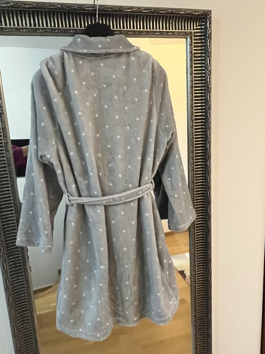 Halat baie/casa, C&A, moale, pufos, scurt