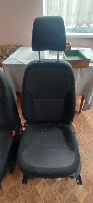 Сиденья переднии в сборе