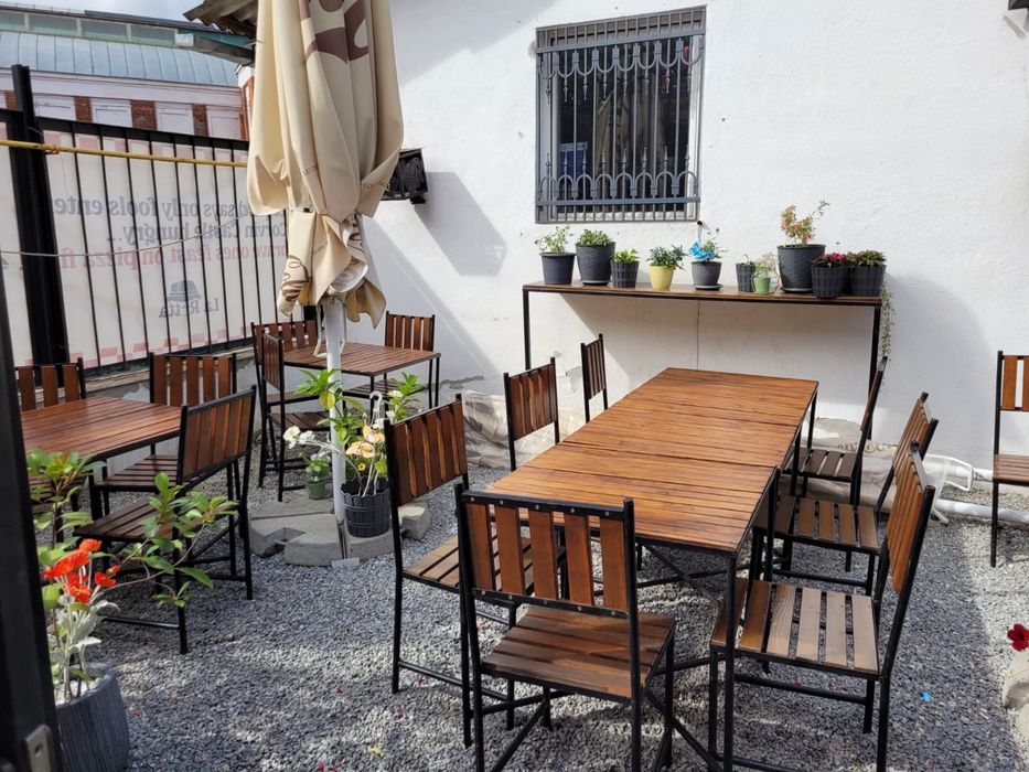 Chirie spatiu comercial langa castel Hunedoara