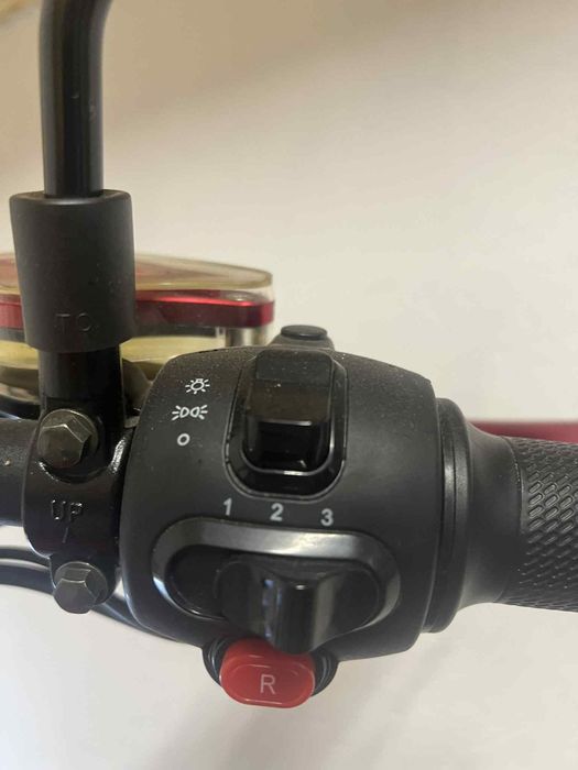 Scuter electric!  Model 2024