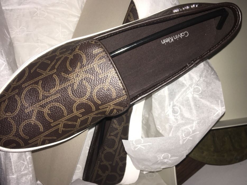 Pantofi slip-on Calvin Klein, absolut noi, in ambalajul original