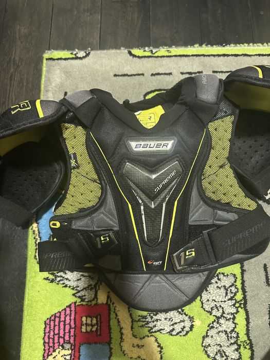 Нагрудник Bauer 1s новый
