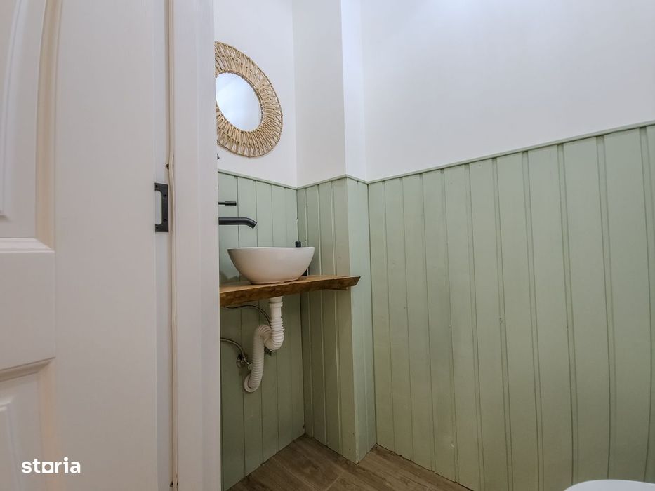 Apartament ultrafinisat, clădire monument istoric – Central